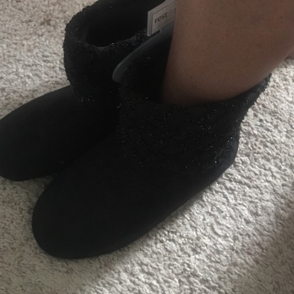 Rest Your Soles Black Slipper Bootie - Picture 4 of 4